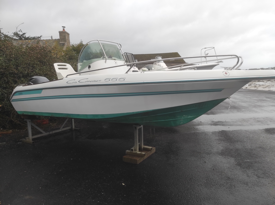 CAP CAMARAT 555 OPEN YAMAHA F100